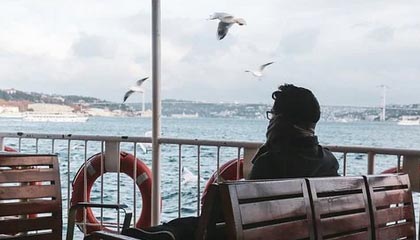 JIUYOU GAMING-“花式运球：联盟高手的炫酷过人秀”，花式运球过人教学视频