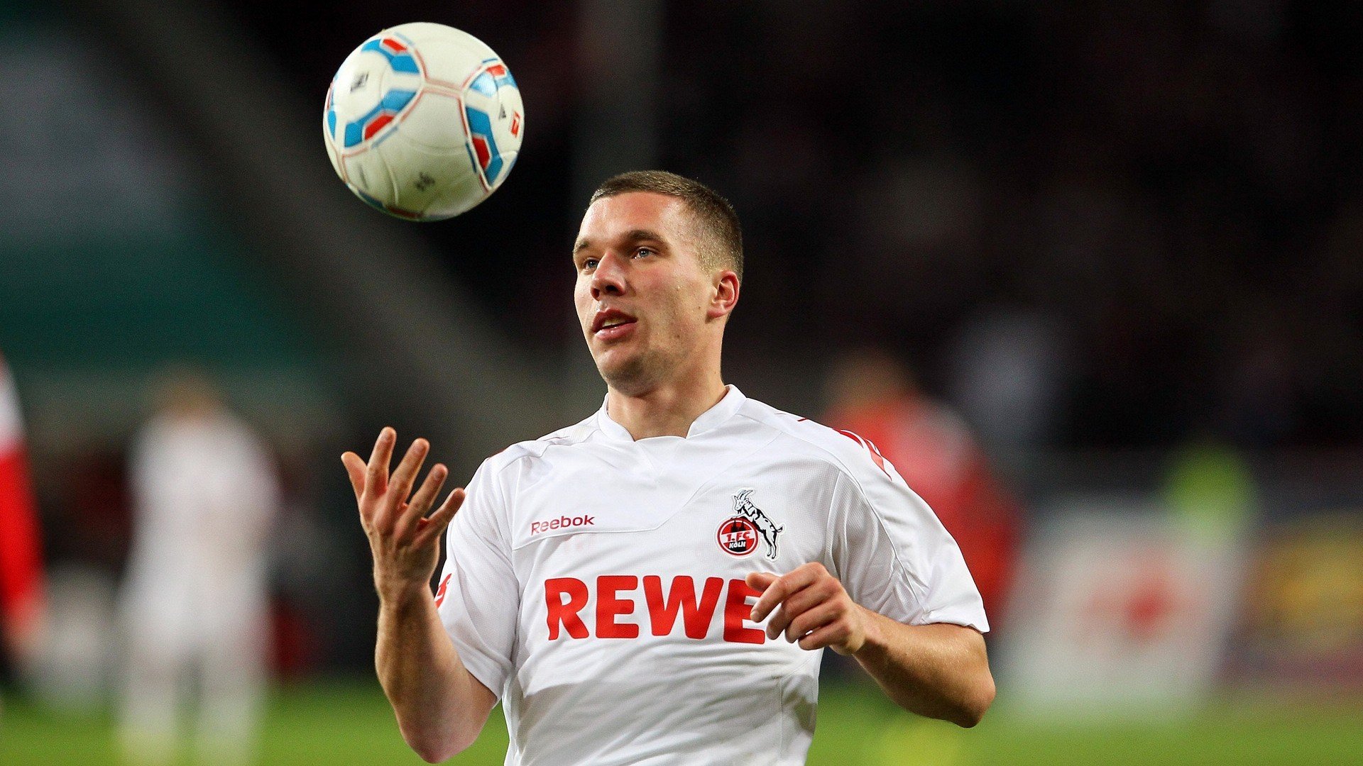 中国足球政策扶持力度持续加大,行业快速成长,中国足球补贴其他项目